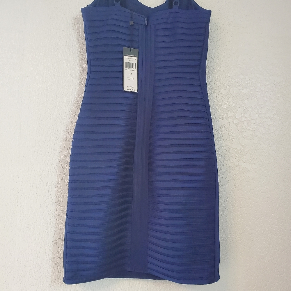 Dress - Picture 3 of 4